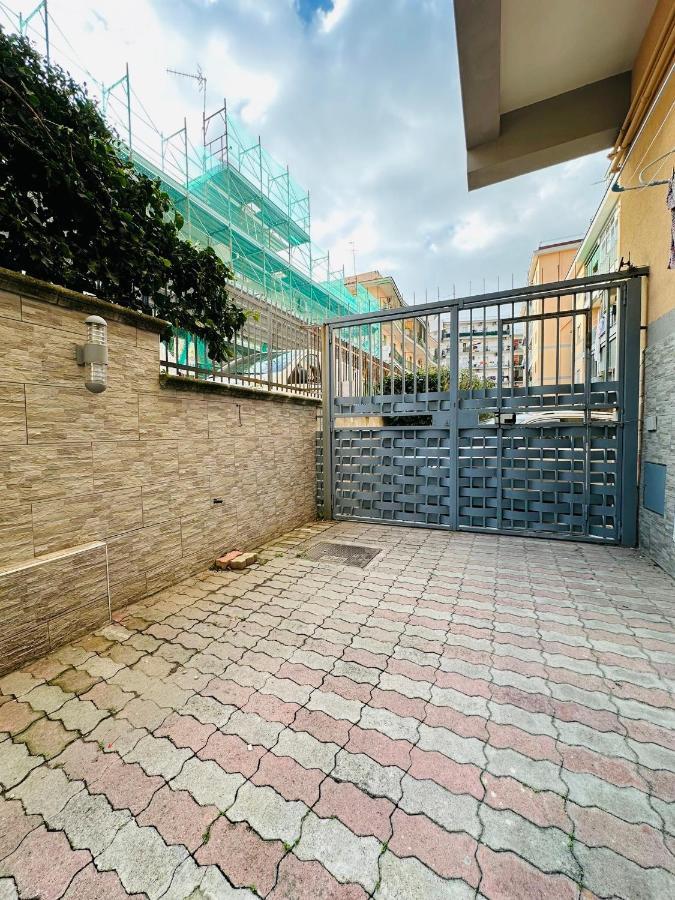 Ferdirisa Vesuvio Home&Garden San Giorgio a Cremano Bagian luar foto